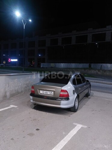 Opel Vectra-2