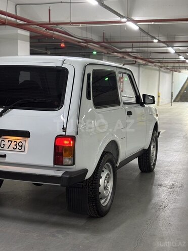 LADA (VAZ) Niva-6