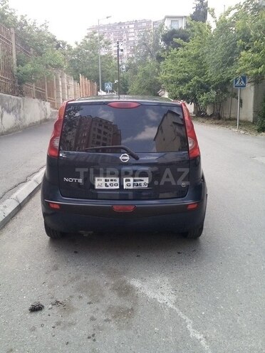 Nissan Note-2
