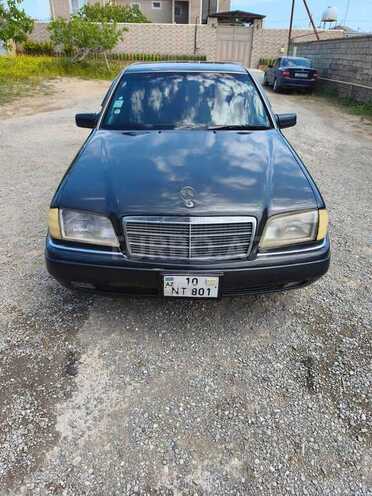 Mercedes C 200-2