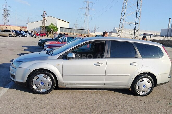 Ford Focus-5