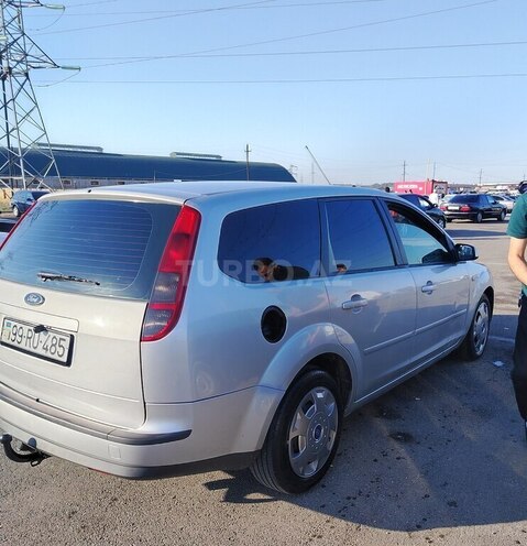 Ford Focus-7