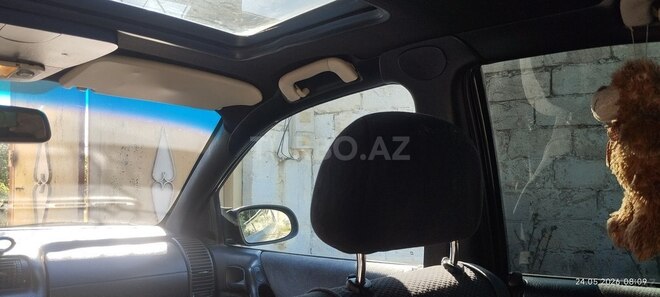 Opel Omega-8