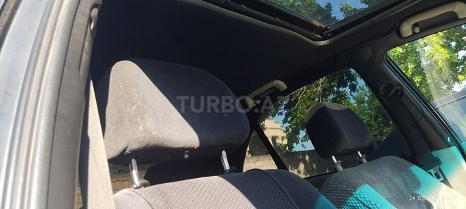 Opel Omega-12