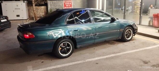 Opel Omega-5