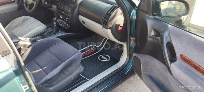 Opel Omega-9