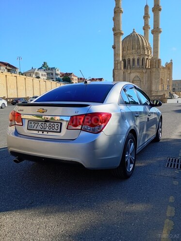 Chevrolet Cruze-6