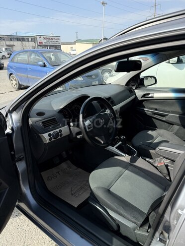 Opel Astra-7