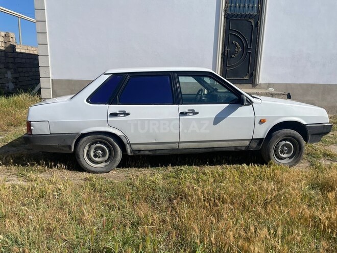 LADA (VAZ) 21099-7