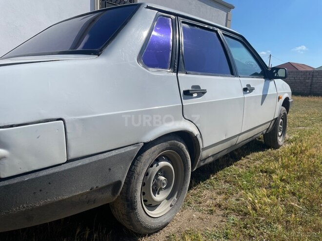 LADA (VAZ) 21099-11
