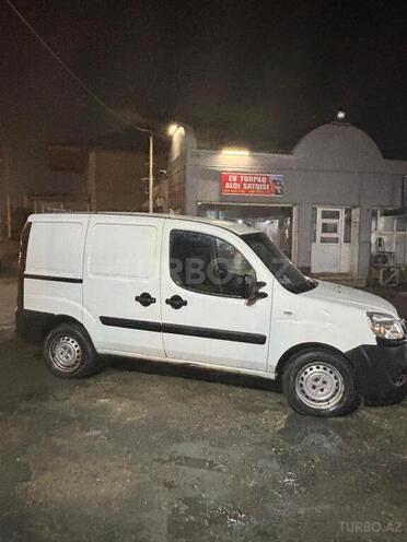 Fiat Doblo-5