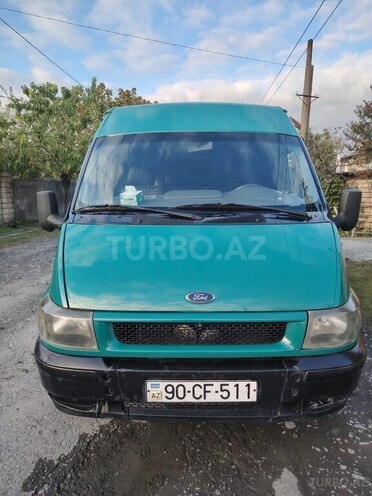 Ford Transit-1