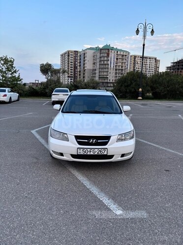 Hyundai Sonata-1