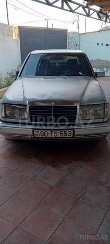 Mercedes 300 D-1