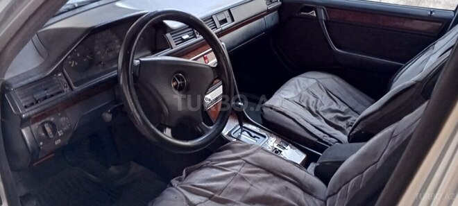Mercedes 300 D-4