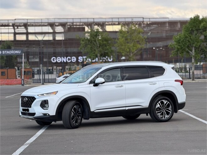 Hyundai Santa Fe-5