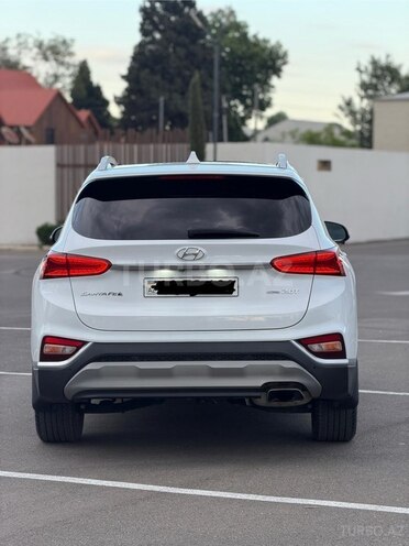Hyundai Santa Fe-7