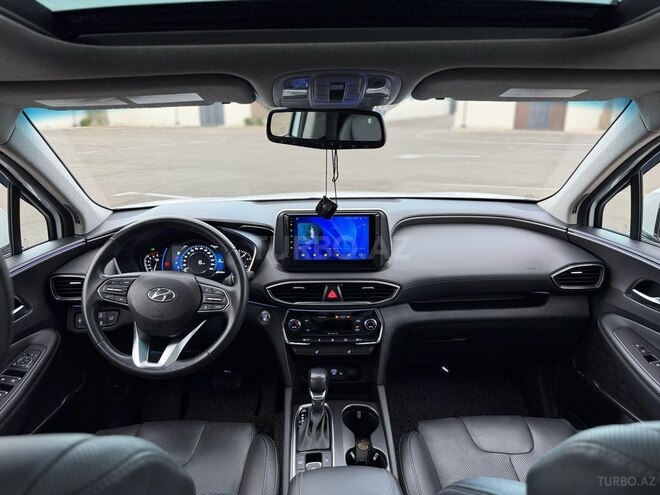 Hyundai Santa Fe-17