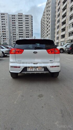 Kia Niro-2