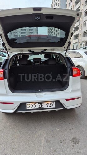 Kia Niro-6