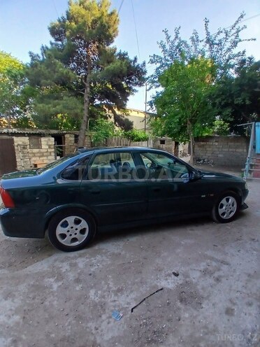 Opel Vectra-8