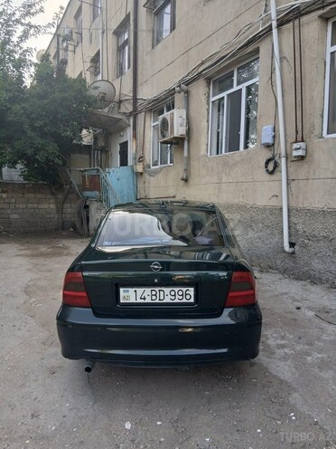 Opel Vectra-2