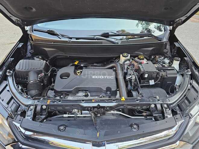 Chevrolet Equinox-5