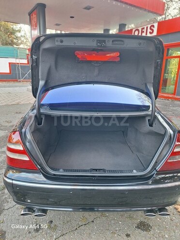 Mercedes E 240-10