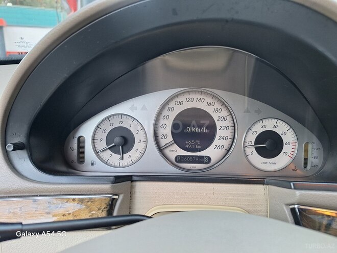 Mercedes E 240-18