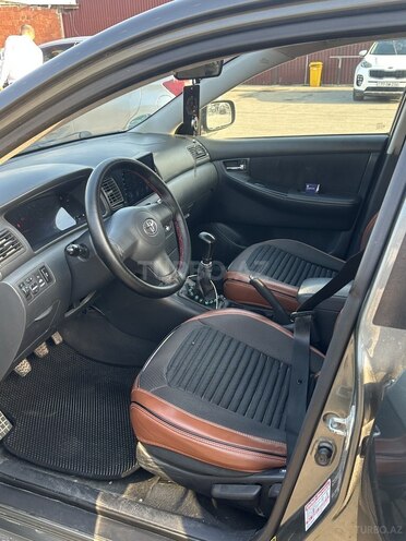 Toyota Corolla-4