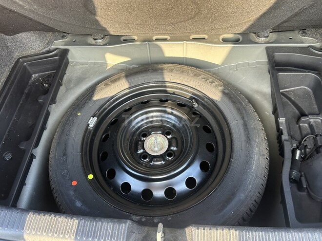 Toyota Corolla-6