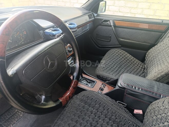 Mercedes 280 E-3
