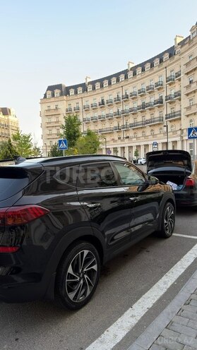 Hyundai Tucson-4