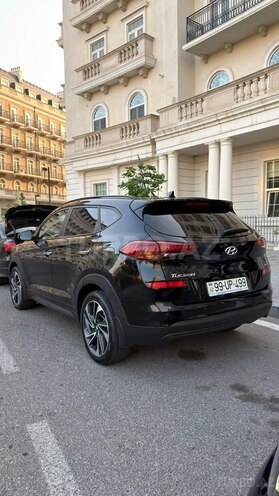 Hyundai Tucson-5