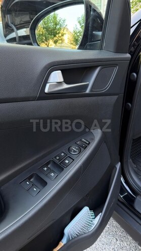 Hyundai Tucson-17