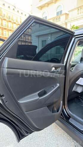 Hyundai Tucson-16