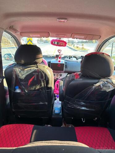 Nissan Note-7