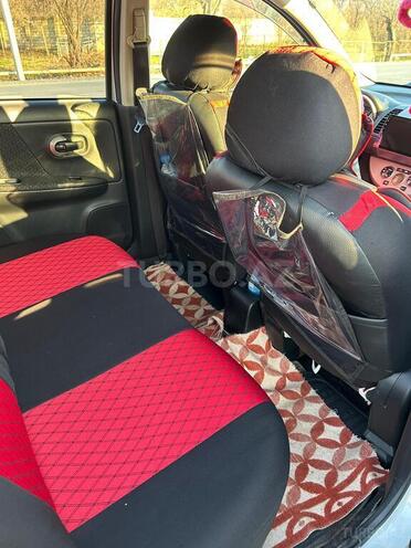 Nissan Note-6