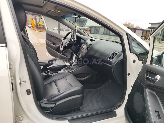 Kia Cerato-4
