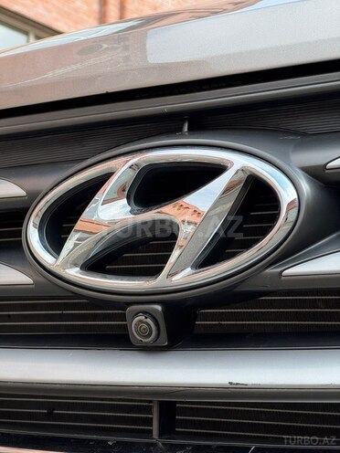 Hyundai Santa Fe-5