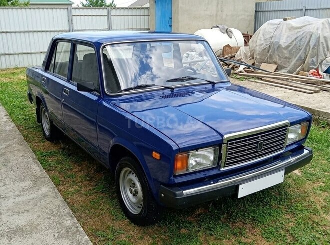 LADA (VAZ) 2107-6