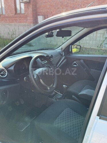 LADA (VAZ) Granta-9