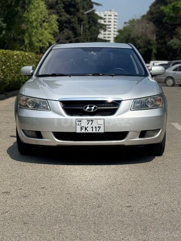 Hyundai Sonata-1