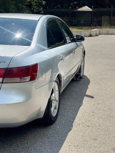 Hyundai Sonata-3