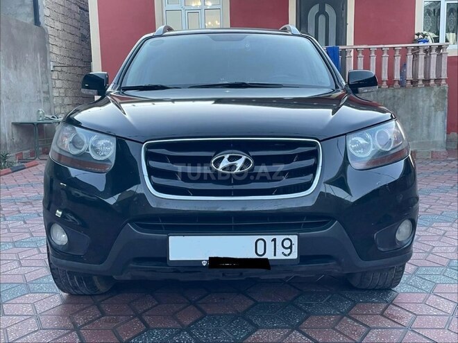 Hyundai Santa Fe-1
