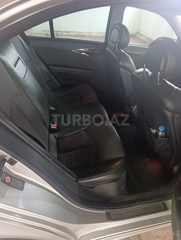 Mercedes E 220-6