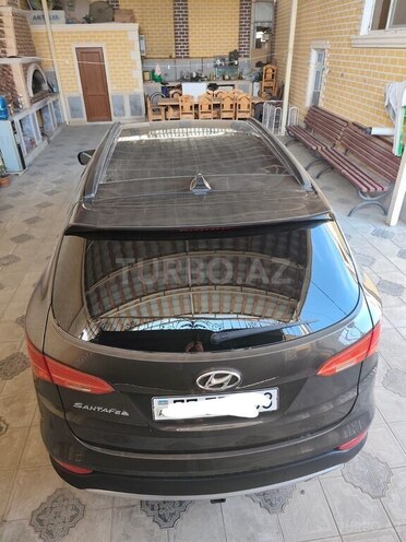 Hyundai Santa Fe-3