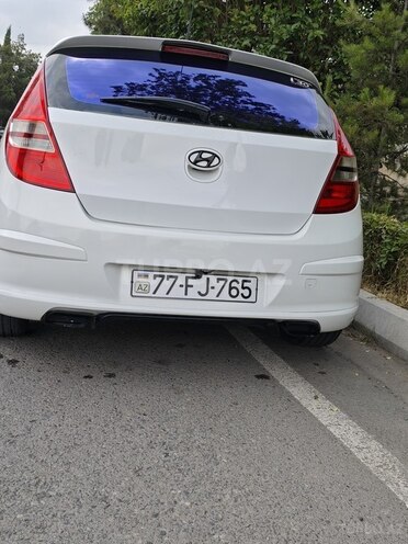 Hyundai i30-8