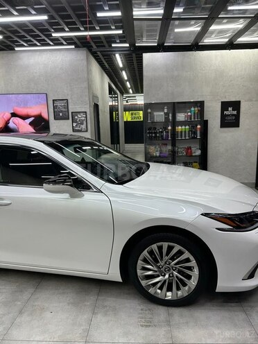 Lexus ES 250-6