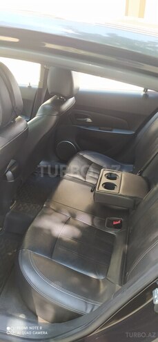 Chevrolet Cruze-6